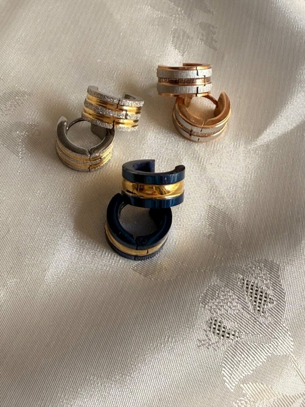 Set Of 4 Stainless Steel Hinged Hoop Cuff Earrings - Gold, Silver & Blue